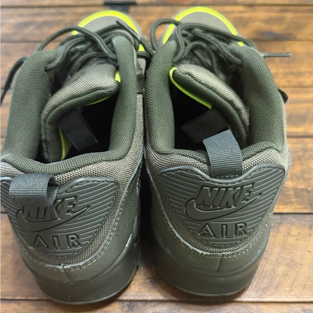 Nike Men’s Air Max 90 Surplus ‘Cargo Khaki’ - Picture 5 of 7